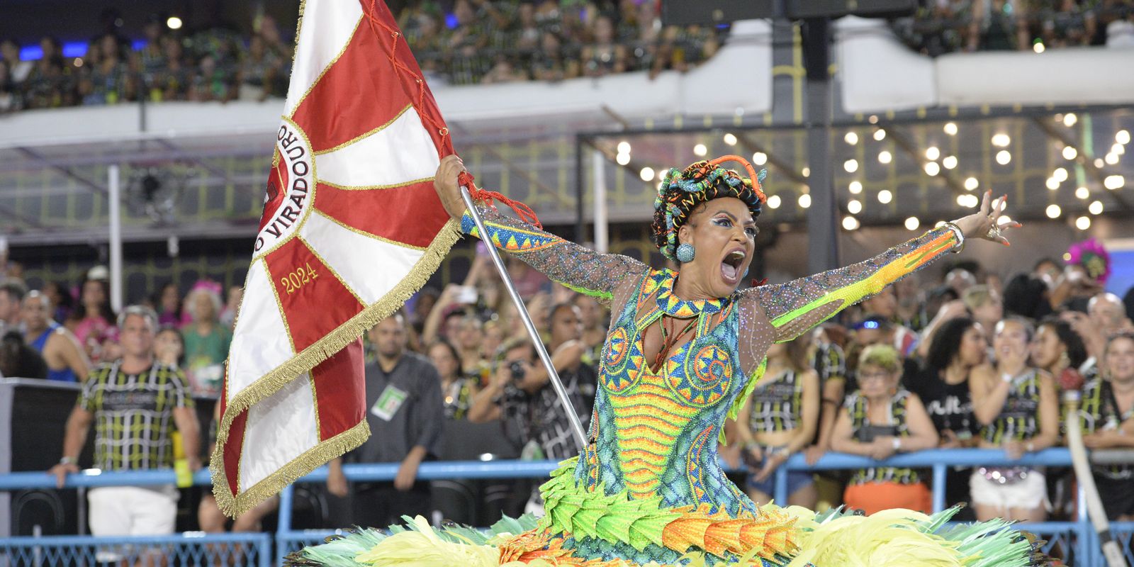 escolas-de-samba-do-rio-apresentam-hoje-enredos-para-2025