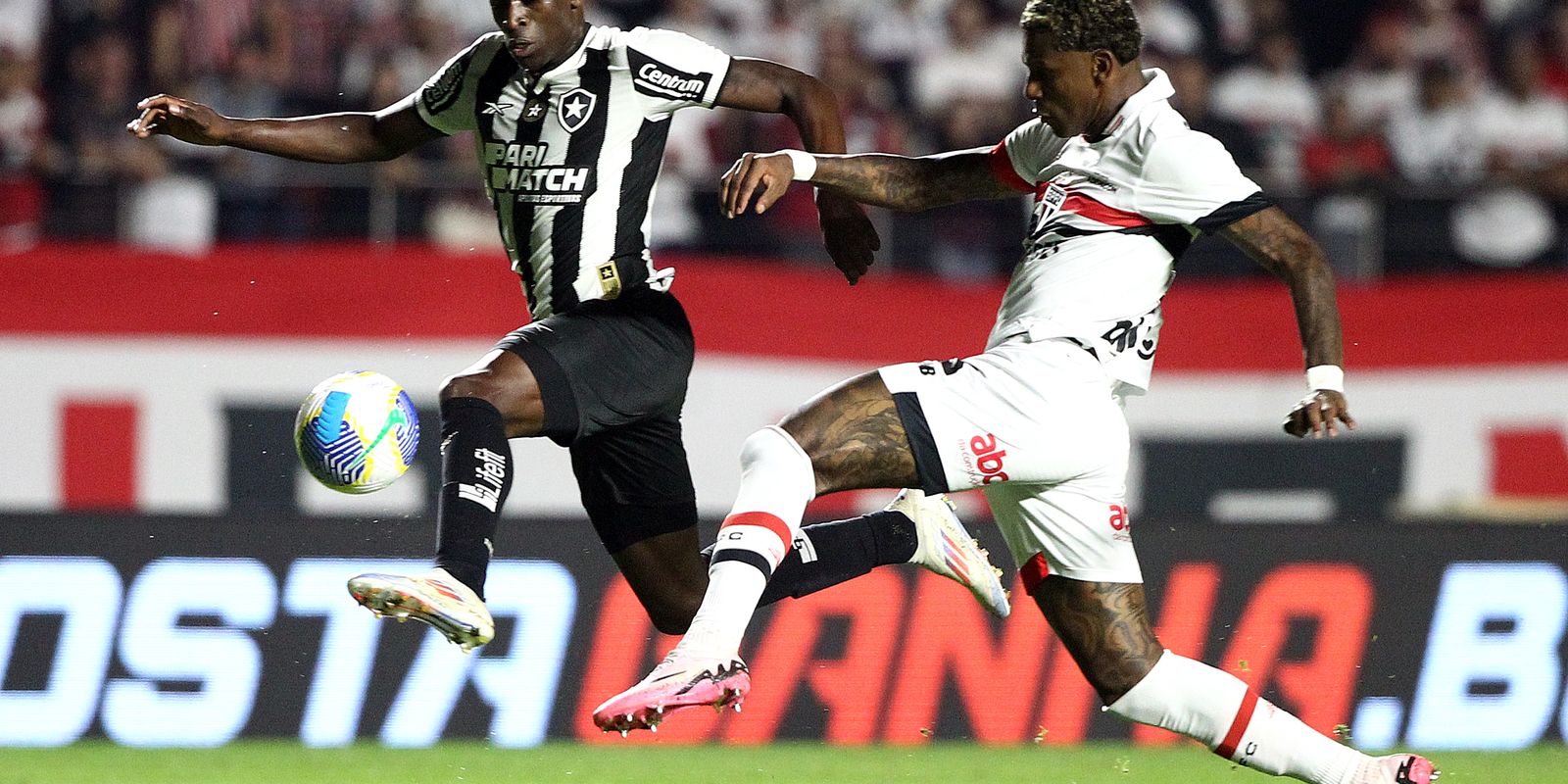 botafogo-e-sao-paulo-comecam-a-disputar-vaga-na-semi-da-libertadores